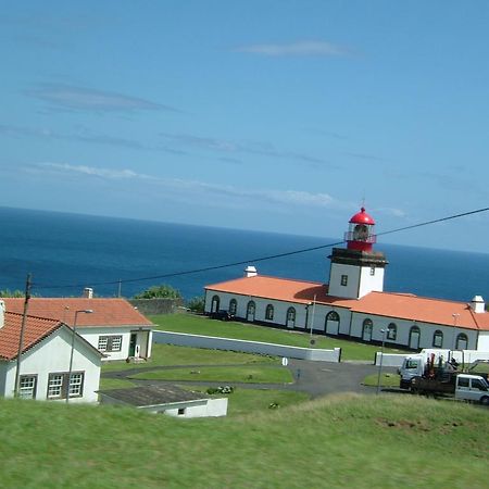 Moradias Estacao Radio Naval , Moradia Vila Do Porto Villa Lajes das Flores Dış mekan fotoğraf