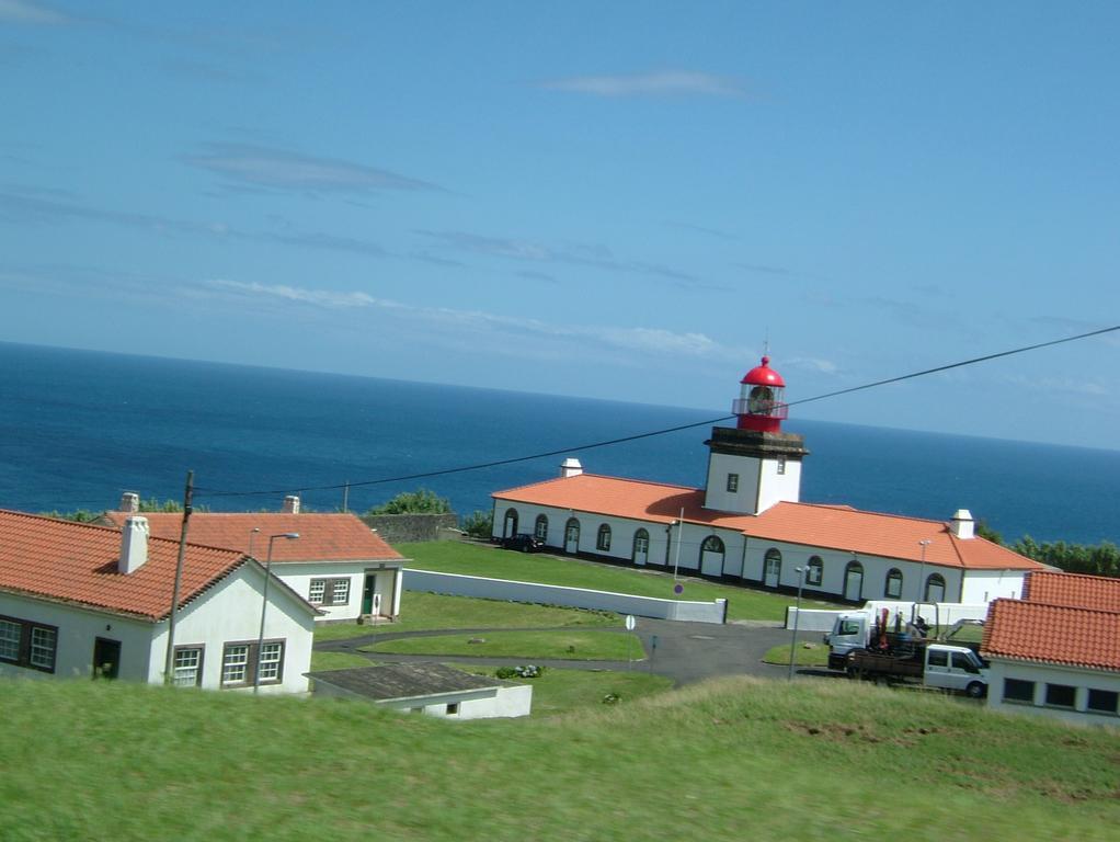 Moradias Estacao Radio Naval , Moradia Vila Do Porto Villa Lajes das Flores Dış mekan fotoğraf